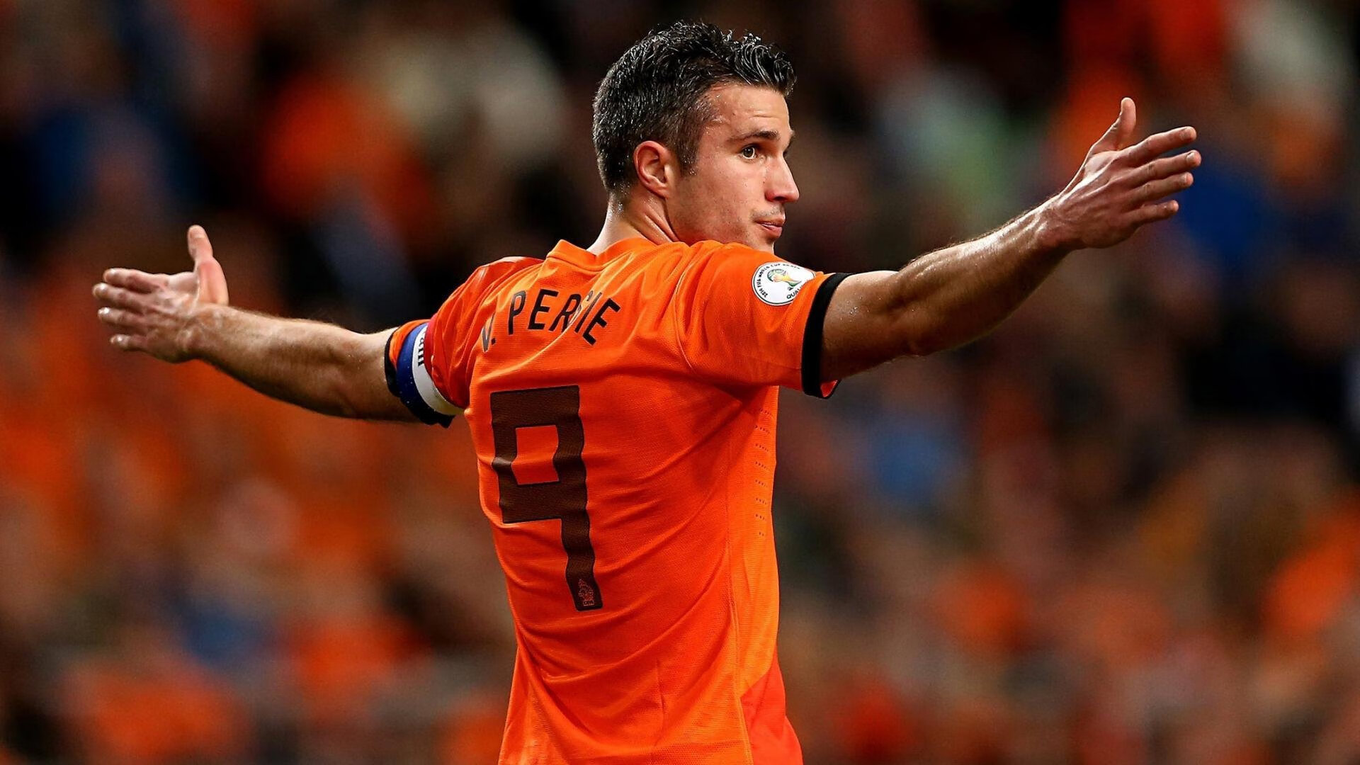 足球主题公益跑步活动引数万人参与,公益足球文案