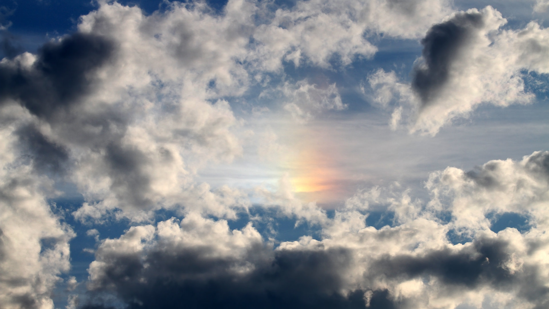 开云官方-中国足球的职业联赛薪酬体系，中国足球工资表